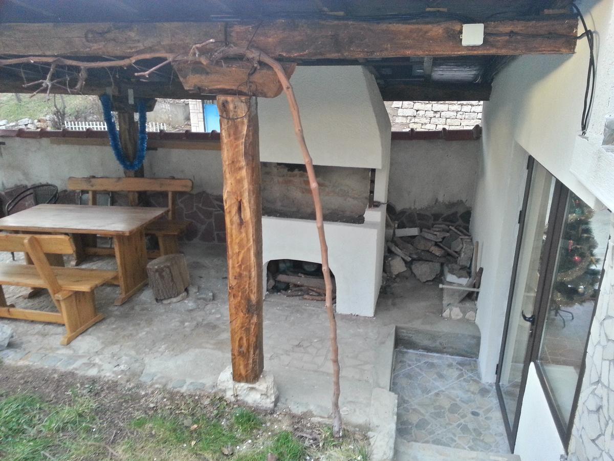 Guest House Bedrock Belogradchik Exterior photo